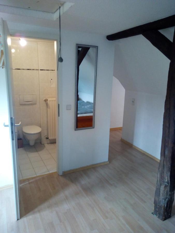 Kleine Ferienwohnung Am Kahlaer Markt Kahla  Zewnętrze zdjęcie