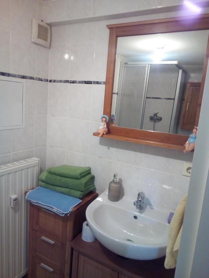 Kleine Ferienwohnung Am Kahlaer Markt Kahla  Zewnętrze zdjęcie